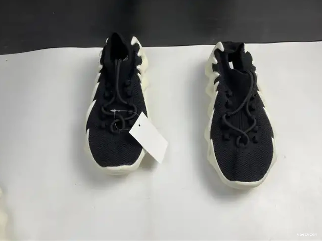 Cloud Black Adidas H68049 Yeezy 450 0315