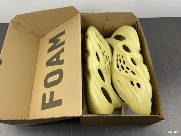 Foam Sulfur Adidas RNNR GV6775 Yeezy 0311