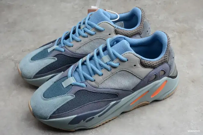 Yeezy 700 FW2498 Blue Carbon Adidas Boost 0319