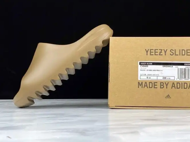 FV8425 Slide Yeezy Brown Adidas Earth 0314