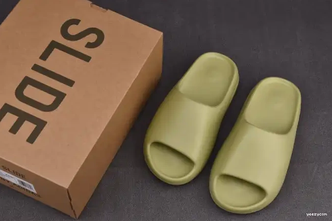 GZ5551 Yeezy Resin Adidas Slide 0317