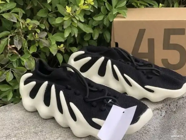 Cloud Black Adidas H68049 Yeezy 450 0315