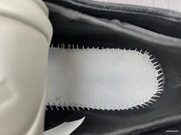 H68032 ADIDAS 400 YEEZY 0318