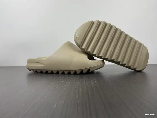 Adidas Yeezy Pure GW1934 Slide 0311